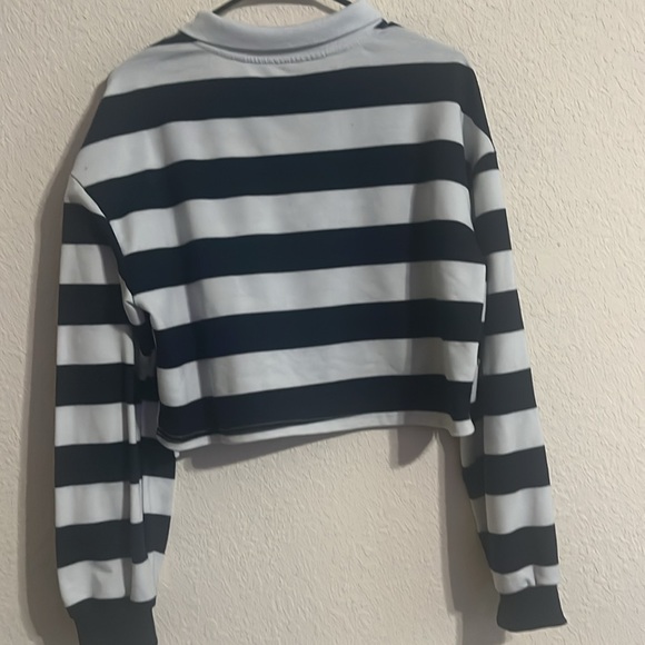 Striped long sleeve cropped top - Picture 4 of 4